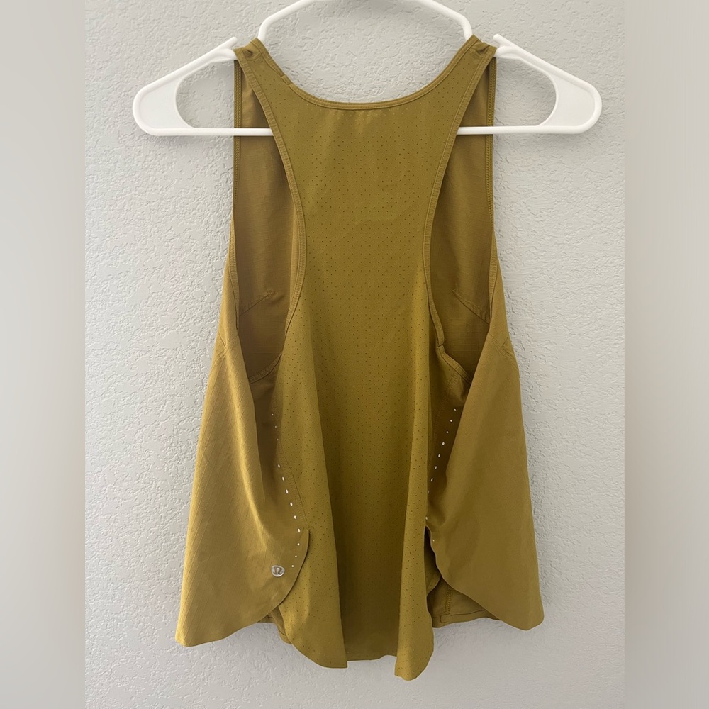 Lululemon Lightweight Running Tank‎ Top
